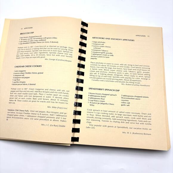 A Texas Hill Country Cookbook Blue Lake Deerhaven Community Recipes Vintage 80s - Picture 6 of 8